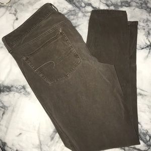 AE Women’s 360° Super Stretch Jegging